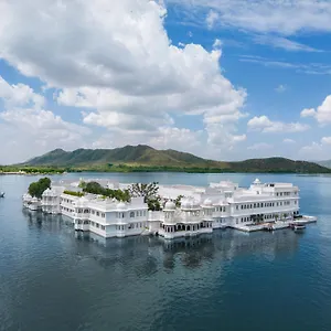 Taj Palace ***** Udaipur